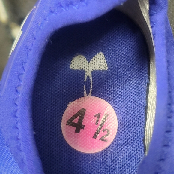 Blue and white Under Armour sneakers - Picture 4 of 5